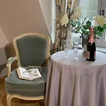 Domaine De L'orangerie Du Chateau De D'hotes Gasthuis