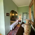 Domaine De L'orangerie Du Chateau De D'hotes 게스트하우스 Motteville