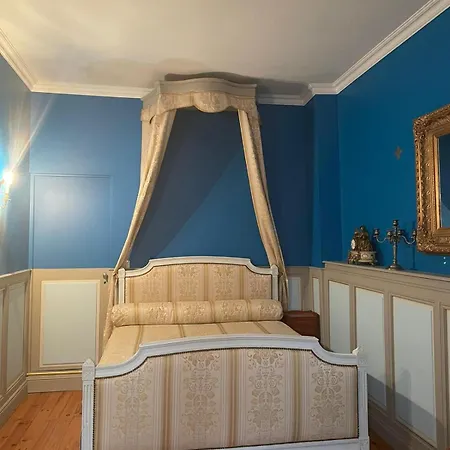 Guest house Domaine De L'orangerie Du Chateau De D'hotes