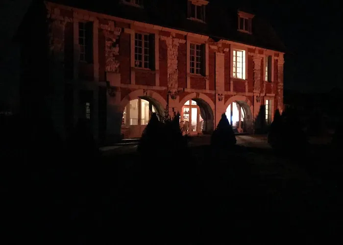 Domaine De L'orangerie Du Chateau De D'hotes 3* Motteville