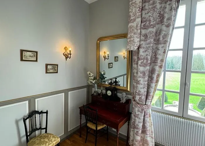 Domaine De L'orangerie Du Chateau De D'hotes Πανσιόν